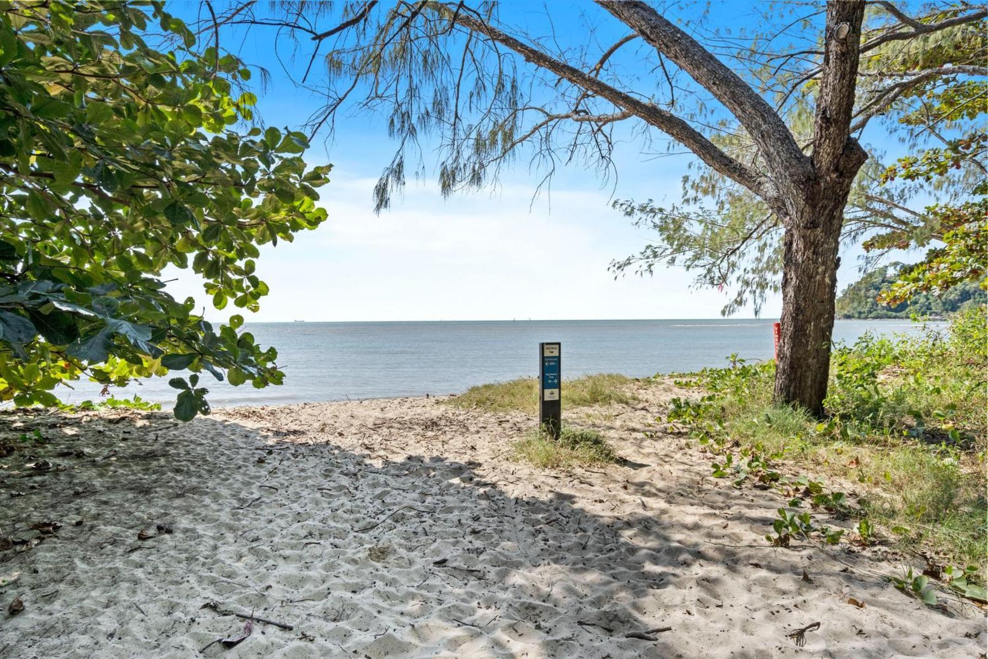 Belle Escapes 14 Beachfront In Trinity Villa Trinity Beach Exterior photo